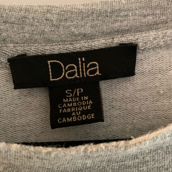 Cold Shoulder heather grey soft sweatshirt - Picture 2 of 4